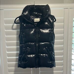 SAM Black Puffer Vest